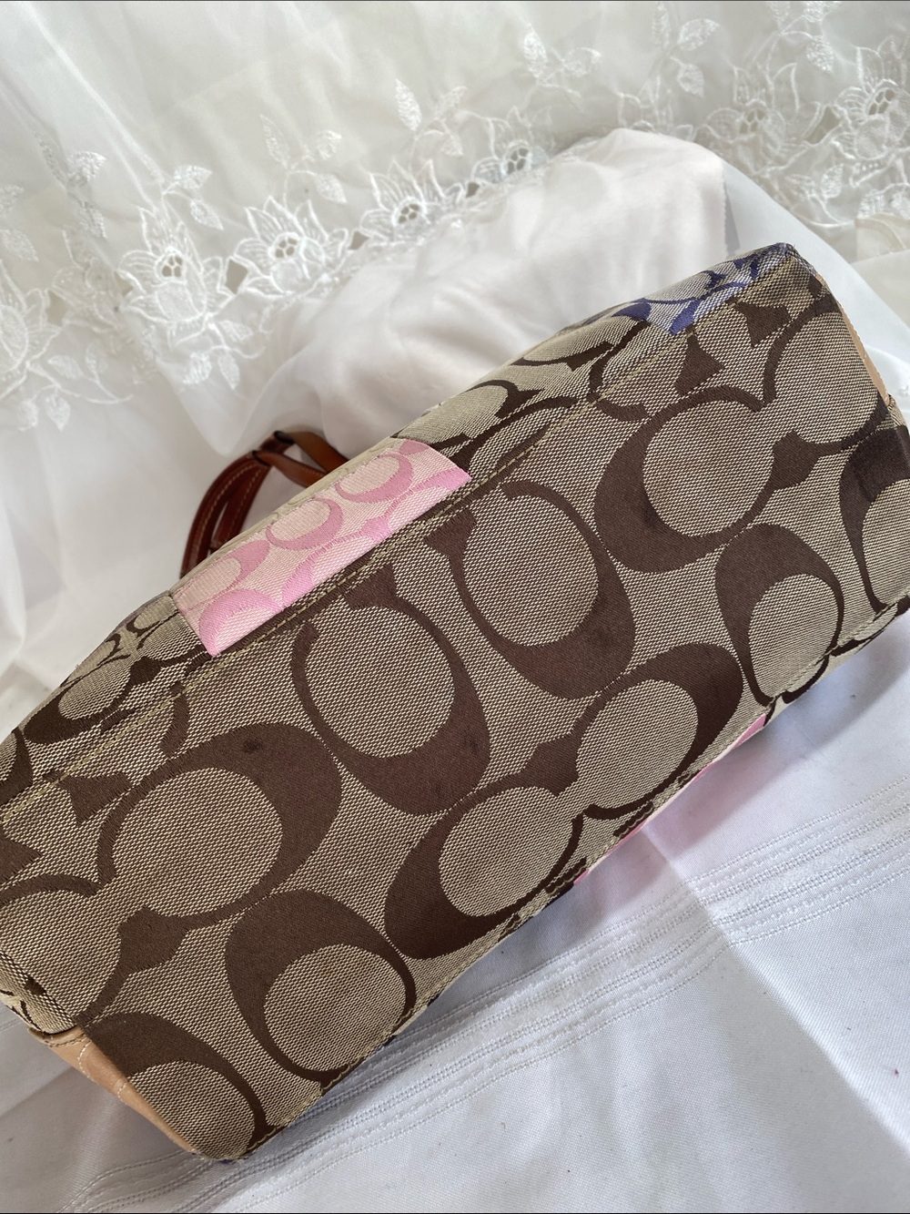Vintage Coach 11711 Patchwork Signature Tote Bag in Multi Pink/Gold - Picture 7 of 9